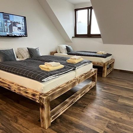 Apartman Kuga ミクロフ エクステリア 写真